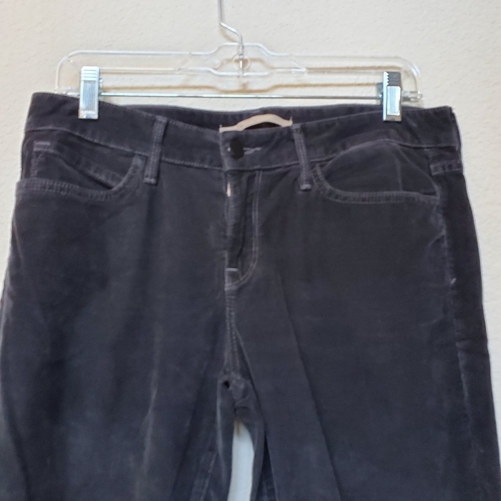 Vince Skinny Corduroy Pants. Size 30 - Picture 2 of 7